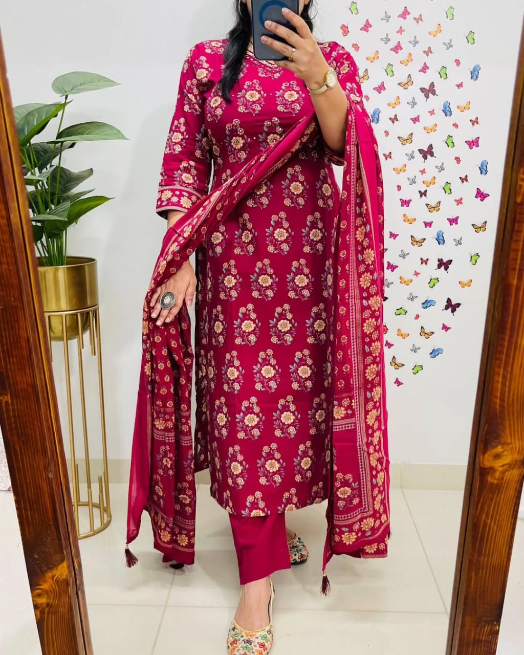 Skylar New Designer Kurta Pant With Dupatta Set Multi Red
