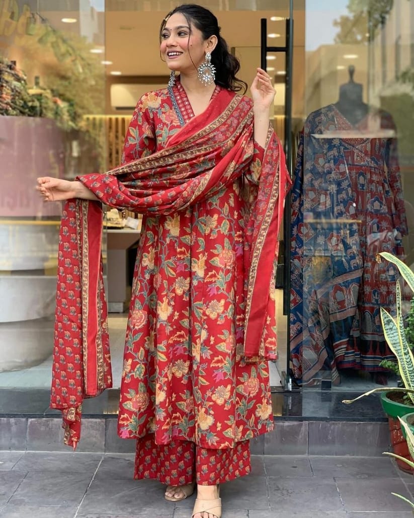 Cotton New Designer Kurta Pant And Dupatta Set Red