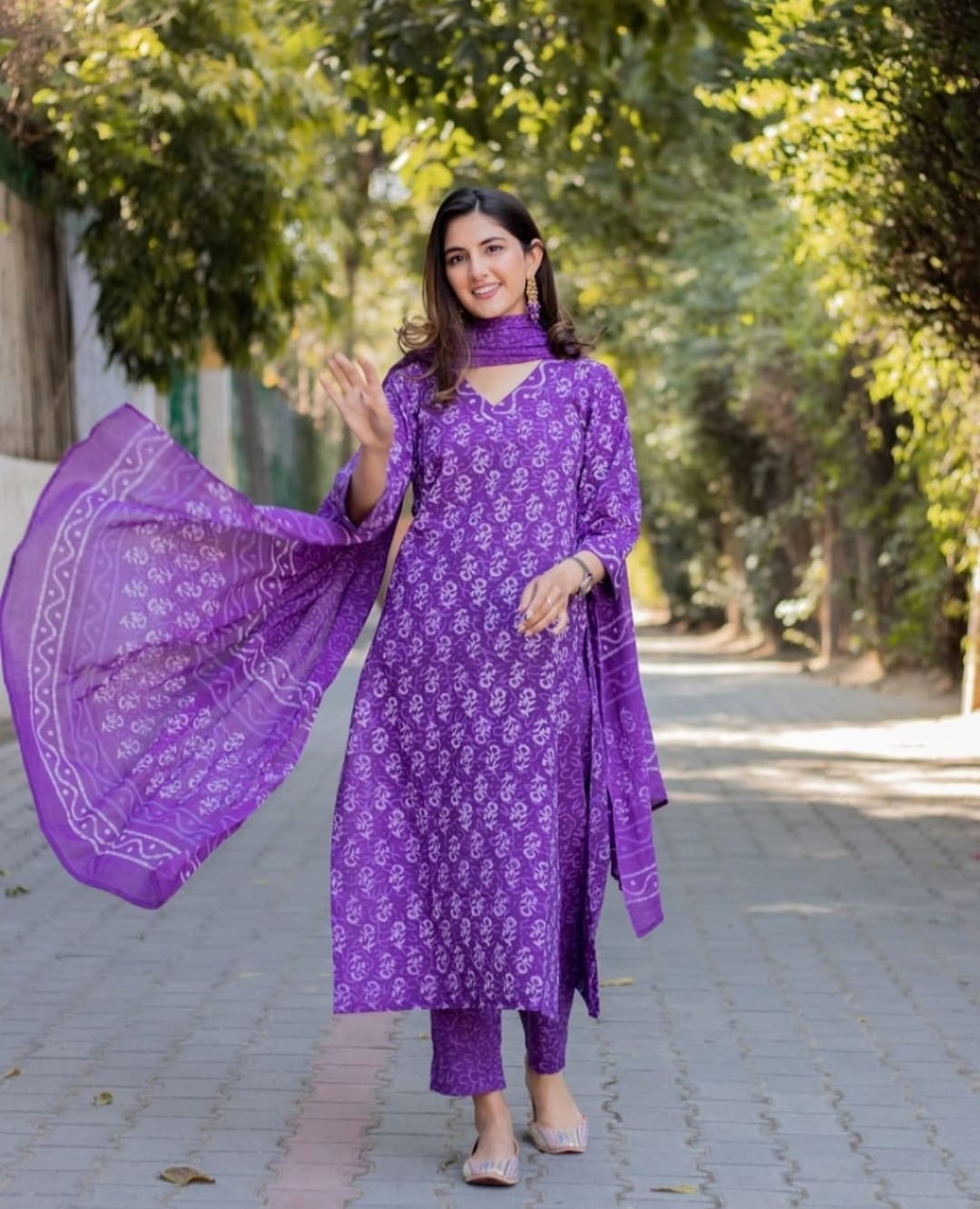 Cotton Printed Dabu Print Kurta Pant Dupatta Set Purple