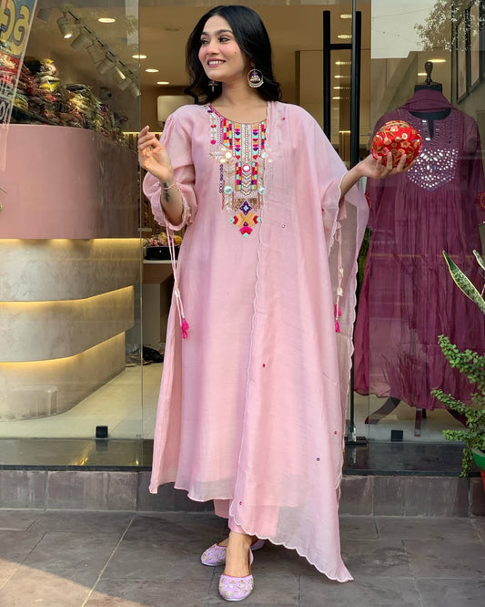 Pink Slub Kurta Pant with Dupatta Set