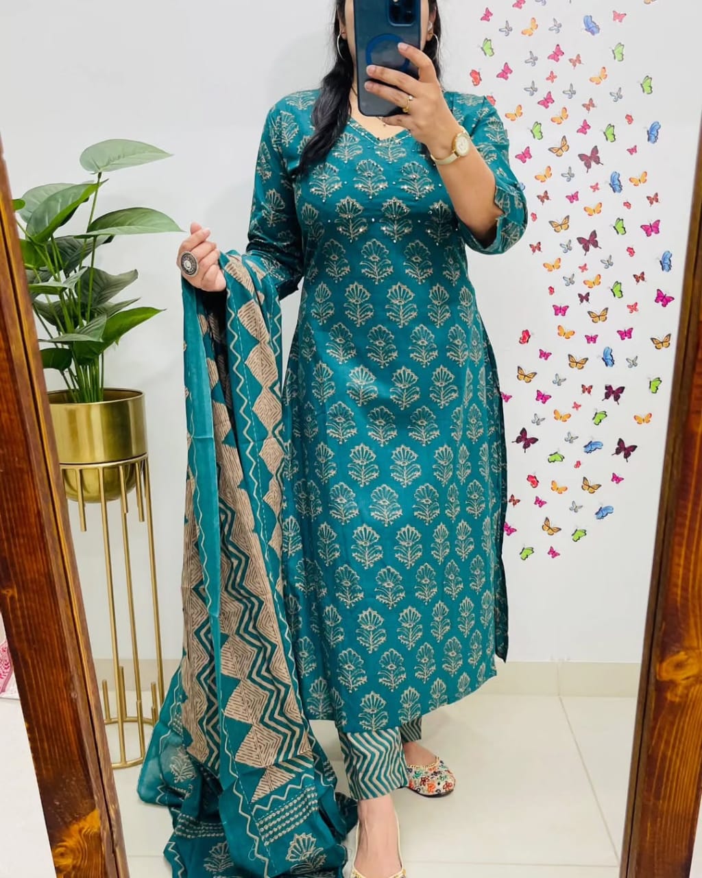 Zoya Kurta Pant With Dupatta Set Cotton Green