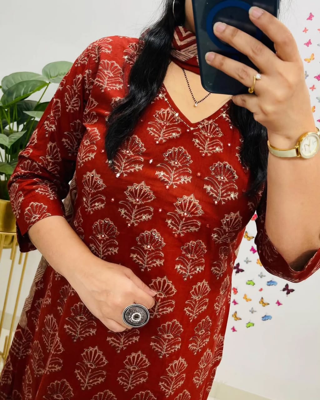 Tashvi Kurta Pant with Dupatta Set Cotton Red
