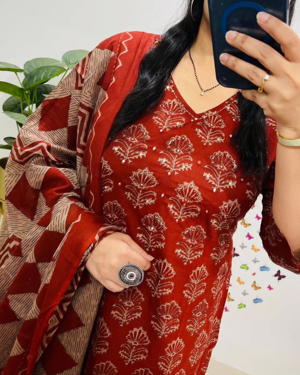 Tashvi Kurta Pant with Dupatta Set Cotton Red