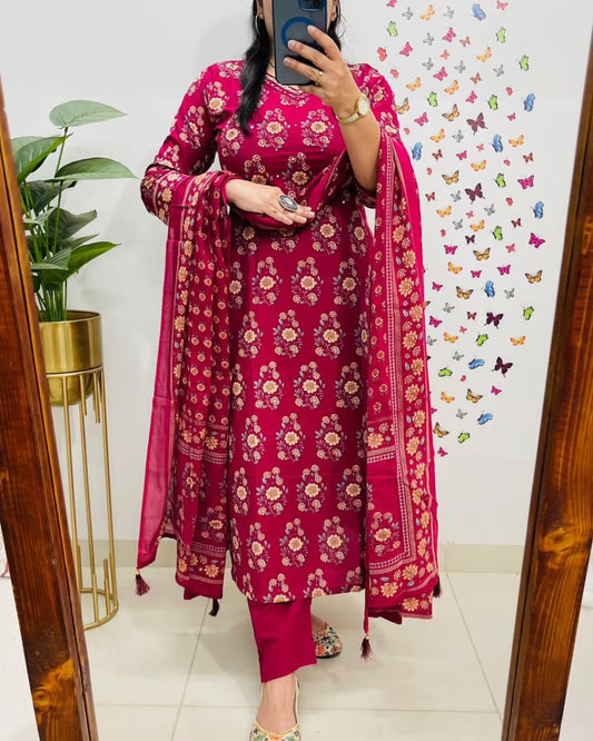 Skylar New Designer Kurta Pant With Dupatta Set Multi Red